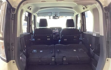 Toyota Roomy I, 2023 год, 962 000 рублей, 23 фотография