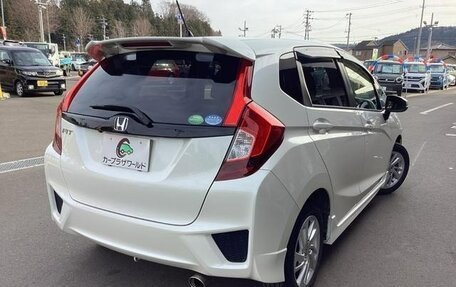 Honda Fit III, 2015 год, 925 000 рублей, 2 фотография