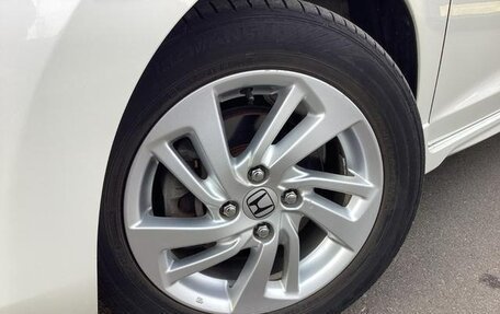 Honda Fit III, 2015 год, 925 000 рублей, 24 фотография