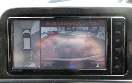 Toyota Sienta II, 2022 год, 1 210 000 рублей, 7 фотография