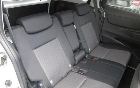 Toyota Sienta II, 2022 год, 1 210 000 рублей, 14 фотография