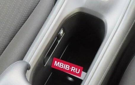 Honda Vezel, 2015 год, 1 409 000 рублей, 25 фотография