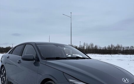 Hyundai Elantra, 2021 год, 2 190 000 рублей, 1 фотография