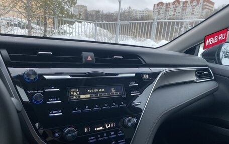 Toyota Camry, 2020 год, 2 198 000 рублей, 13 фотография