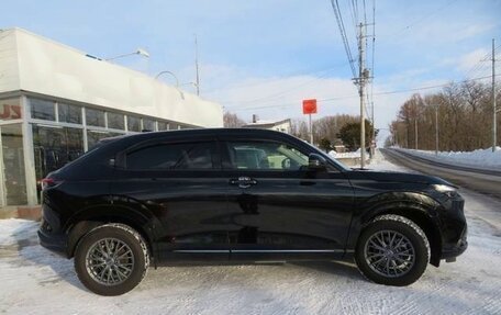 Honda Vezel, 2022 год, 1 860 000 рублей, 3 фотография