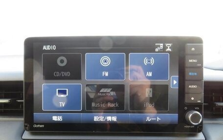 Honda Vezel, 2022 год, 1 860 000 рублей, 16 фотография