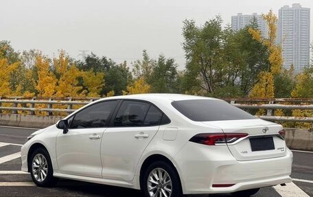 Toyota Corolla, 2022 год, 1 365 000 рублей, 6 фотография