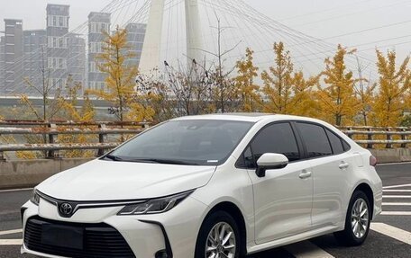 Toyota Corolla, 2022 год, 1 365 000 рублей, 3 фотография