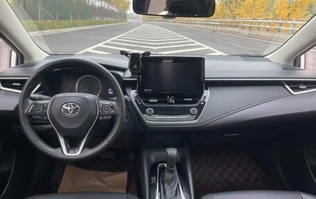 Toyota Corolla, 2022 год, 1 365 000 рублей, 8 фотография