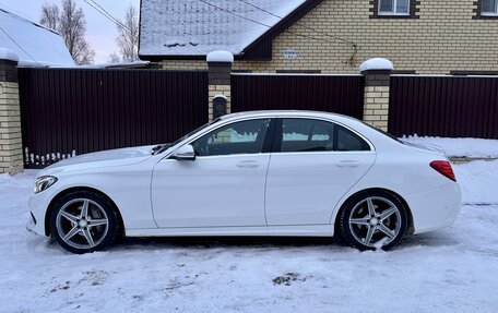 Mercedes-Benz C-Класс, 2017 год, 2 600 000 рублей, 4 фотография