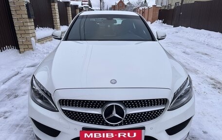 Mercedes-Benz C-Класс, 2017 год, 2 600 000 рублей, 3 фотография