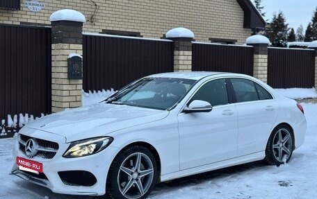 Mercedes-Benz C-Класс, 2017 год, 2 600 000 рублей, 5 фотография