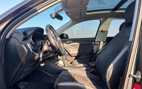 Audi Q3, 2022 год, 2 630 000 рублей, 7 фотография