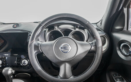 Nissan Juke II, 2011 год, 979 000 рублей, 19 фотография