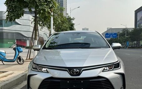 Toyota Corolla, 2022 год, 1 460 000 рублей, 2 фотография