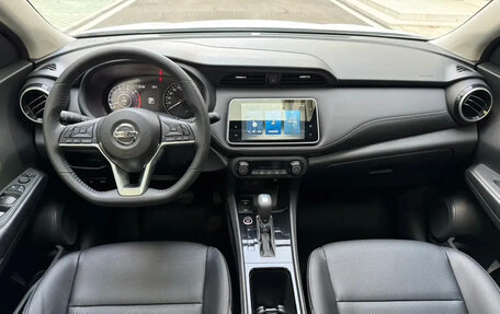 Nissan Kicks I, 2022 год, 1 965 000 рублей, 3 фотография