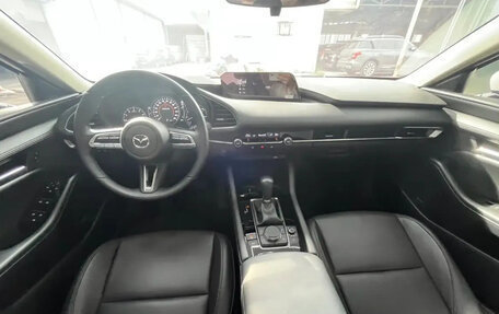 Mazda 3, 2024 год, 2 315 000 рублей, 5 фотография