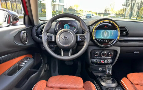 MINI Clubman, 2022 год, 2 910 000 рублей, 4 фотография