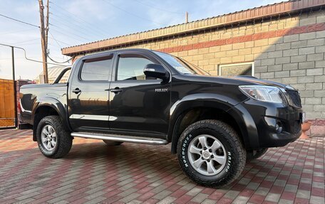 Toyota Hilux VII, 2012 год, 1 950 000 рублей, 2 фотография