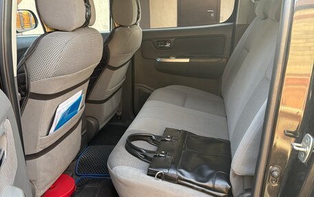 Toyota Hilux VII, 2012 год, 1 950 000 рублей, 9 фотография