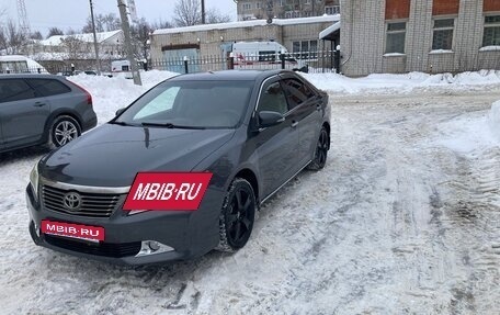 Toyota Camry, 2013 год, 1 268 000 рублей, 2 фотография