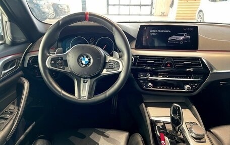 BMW 5 серия, 2018 год, 3 250 000 рублей, 26 фотография