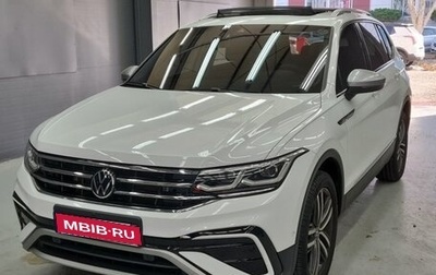 Volkswagen Tiguan II, 2022 год, 2 870 000 рублей, 1 фотография