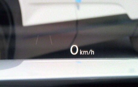 Volkswagen Tiguan II, 2022 год, 2 835 000 рублей, 7 фотография