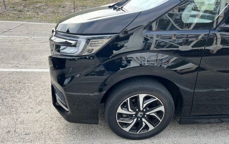 Honda Stepwgn IV, 2021 год, 2 360 000 рублей, 10 фотография