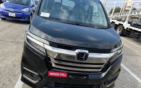 Honda Stepwgn IV, 2021 год, 2 360 000 рублей, 3 фотография