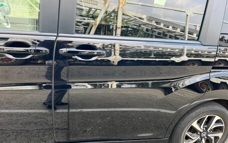 Honda Stepwgn IV, 2021 год, 2 360 000 рублей, 14 фотография