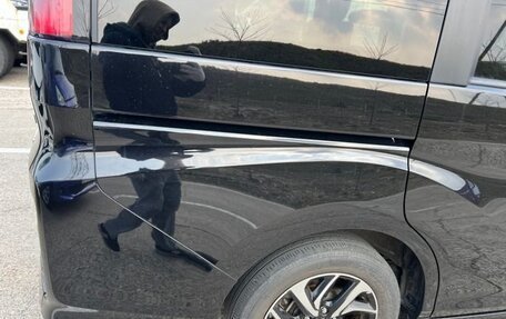 Honda Stepwgn IV, 2021 год, 2 360 000 рублей, 18 фотография