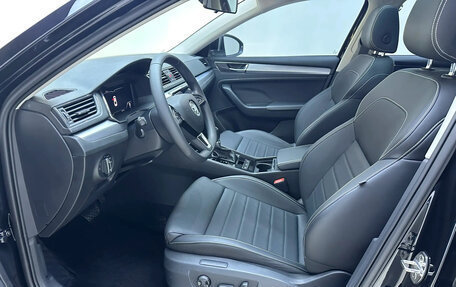 Skoda Superb III рестайлинг, 2024 год, 2 380 000 рублей, 3 фотография