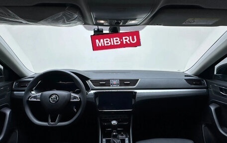 Skoda Superb III рестайлинг, 2024 год, 2 380 000 рублей, 4 фотография