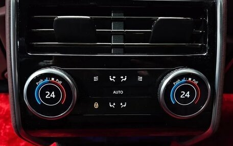 Land Rover Range Rover IV рестайлинг, 2024 год, 19 990 000 рублей, 7 фотография