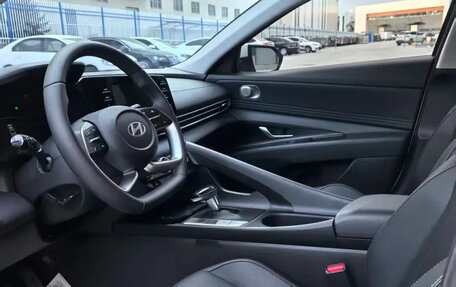 Hyundai Elantra, 2024 год, 1 947 000 рублей, 3 фотография