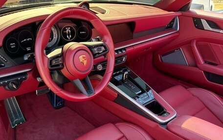 Porsche 911, 2024 год, 25 880 000 рублей, 6 фотография