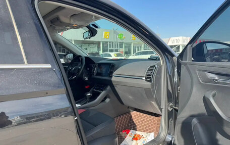 Skoda Karoq I, 2022 год, 2 595 000 рублей, 8 фотография