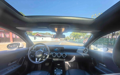 Mercedes-Benz A-Класс, 2022 год, 2 300 000 рублей, 5 фотография