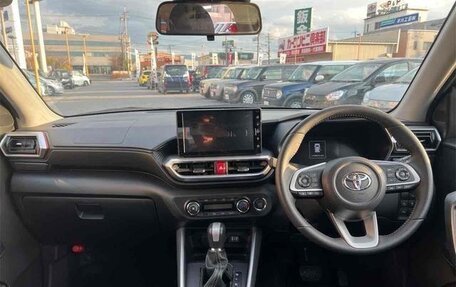 Toyota Raize I, 2022 год, 1 149 000 рублей, 7 фотография