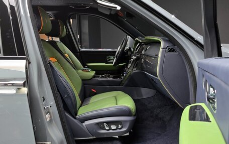 Rolls-Royce Cullinan, 2024 год, 40 020 000 рублей, 5 фотография