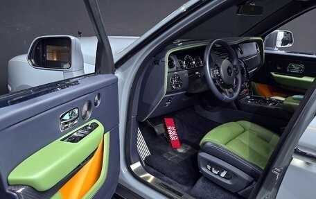 Rolls-Royce Cullinan, 2024 год, 40 020 000 рублей, 6 фотография