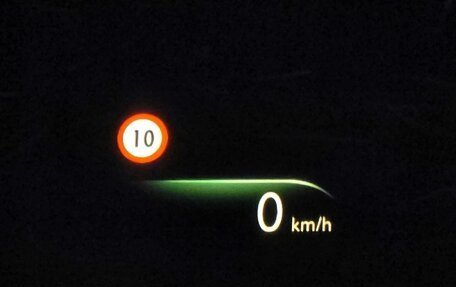 Rolls-Royce Cullinan, 2024 год, 40 020 000 рублей, 13 фотография