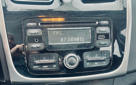 Renault Sandero II рестайлинг, 2016 год, 970 000 рублей, 10 фотография