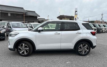 Toyota Raize I, 2022 год, 1 236 000 рублей, 2 фотография