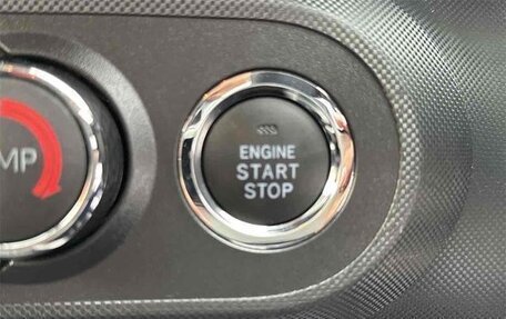 Toyota Raize I, 2022 год, 1 236 000 рублей, 13 фотография