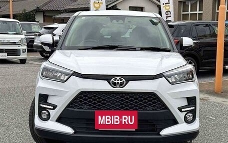 Toyota Raize I, 2022 год, 1 236 000 рублей, 7 фотография