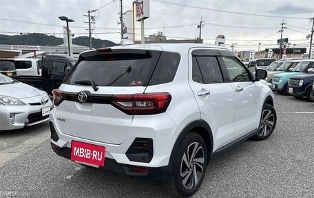 Toyota Raize I, 2022 год, 1 236 000 рублей, 5 фотография