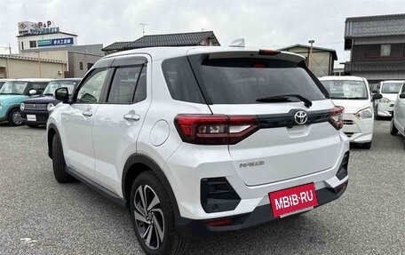 Toyota Raize I, 2022 год, 1 236 000 рублей, 3 фотография