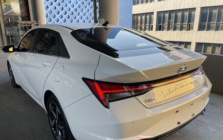 Hyundai Elantra, 2021 год, 1 525 280 рублей, 3 фотография